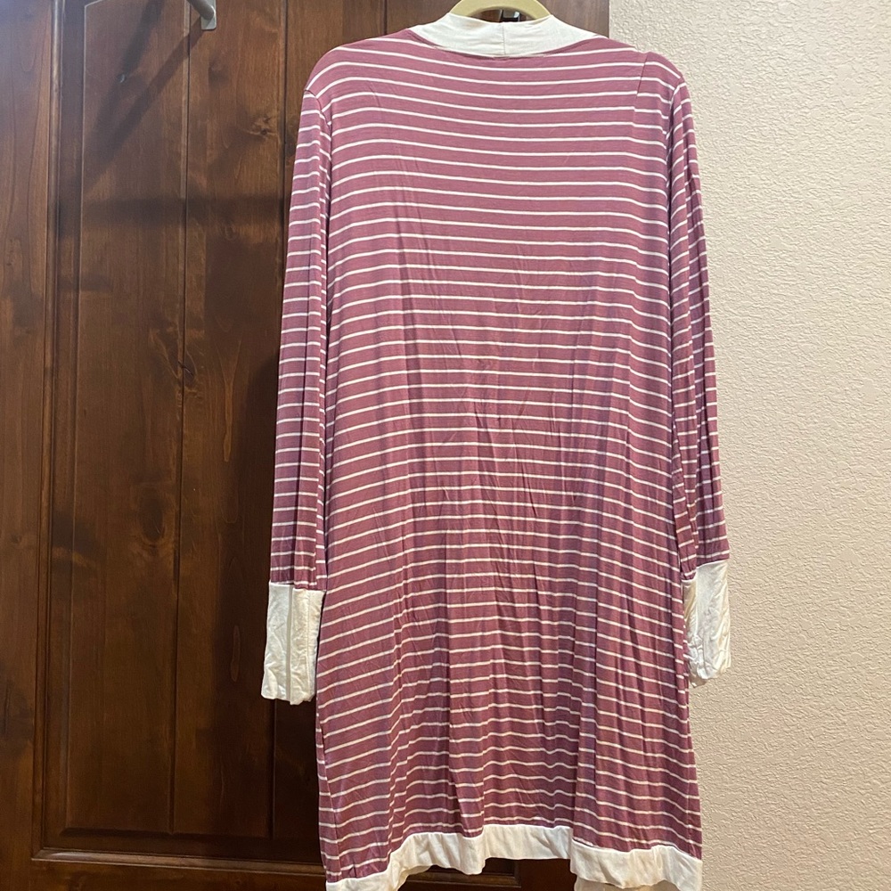 NWOT Magic Fir Long Silky Cardigan - Picture 3 of 3